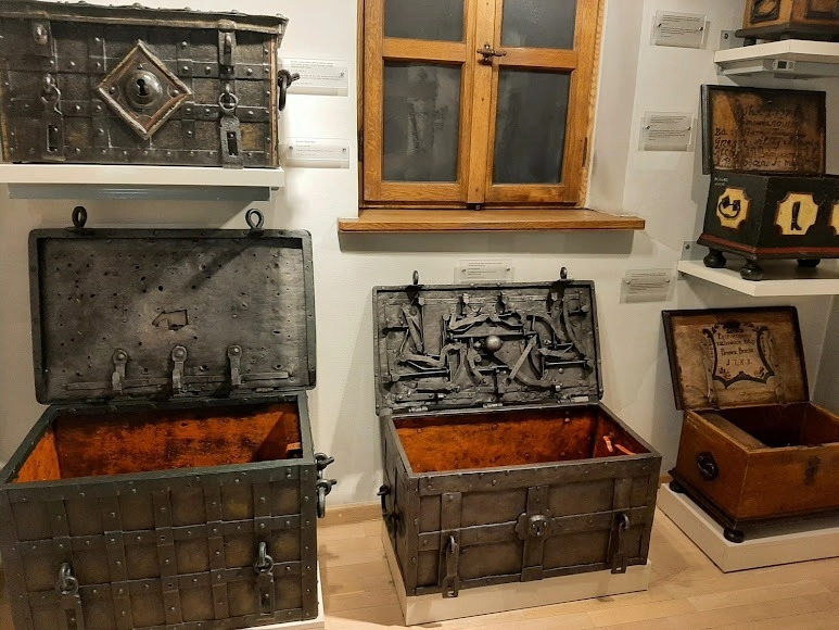 Slide image